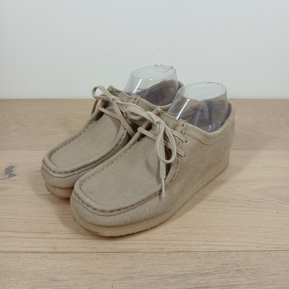 Clarks Wallabee Moccasin Womens 6.5M Beige Suede Crepe Sole Casual Cottagecore